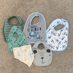 NWOT Baby Bib Bundle Qty.6